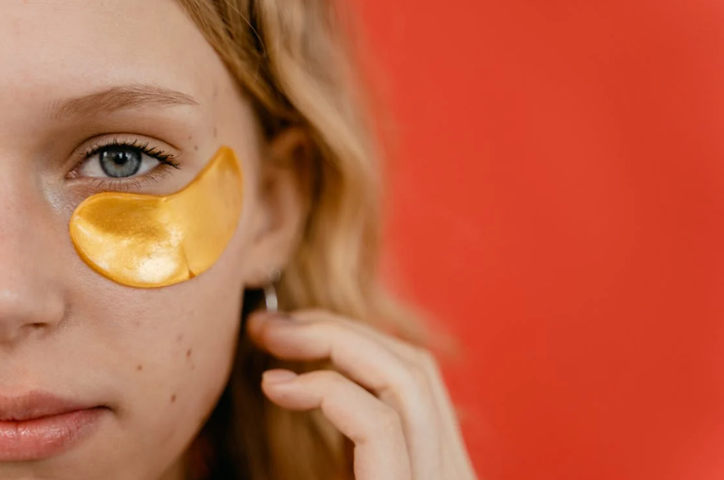 Say Goodbye to Under Eye Bags Forever with These Tips